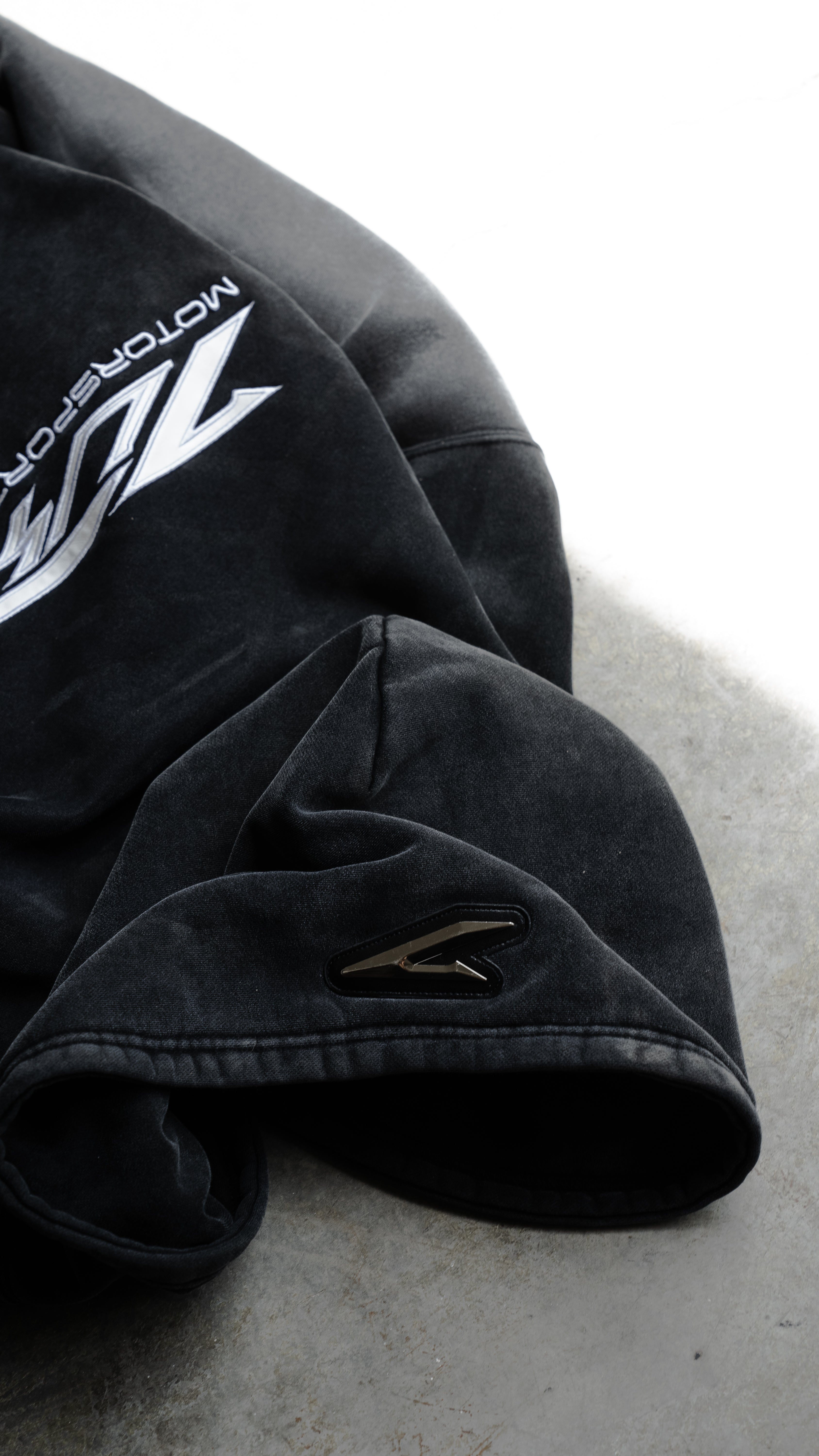VINTAGE BLACK RACER HOODIE-6